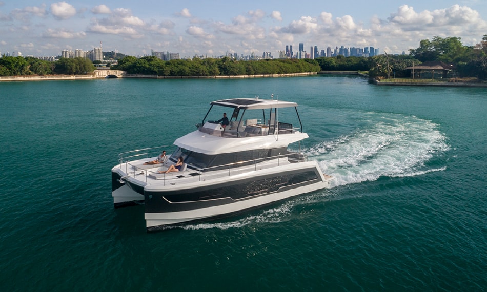 FOUNTAINE PAJOT MY40