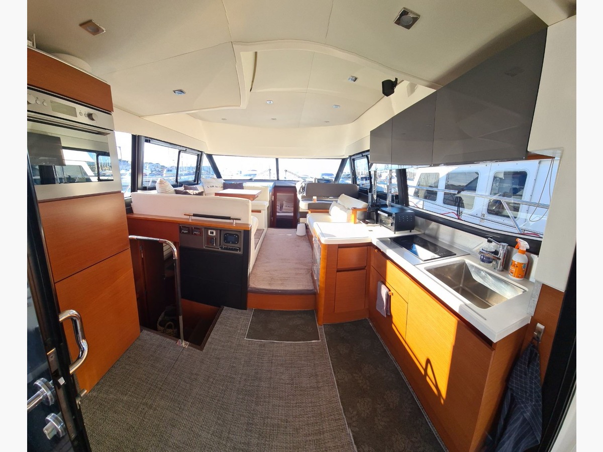 PRESTIGE 450 FLY