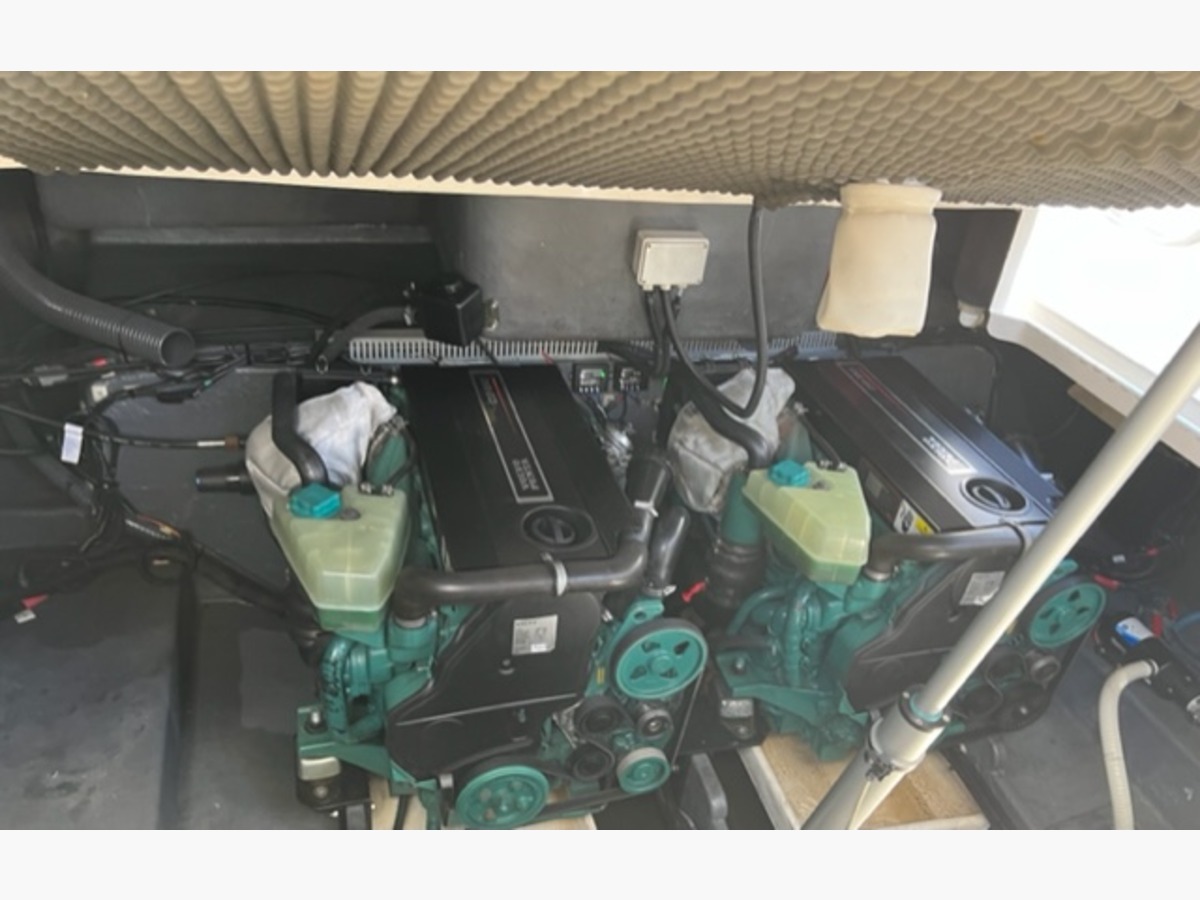 AIRON MARINE 325 