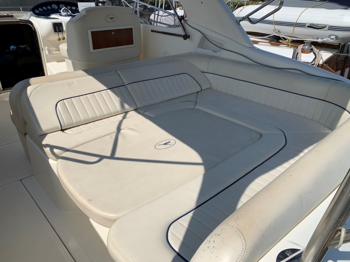 AIRON MARINE 325 