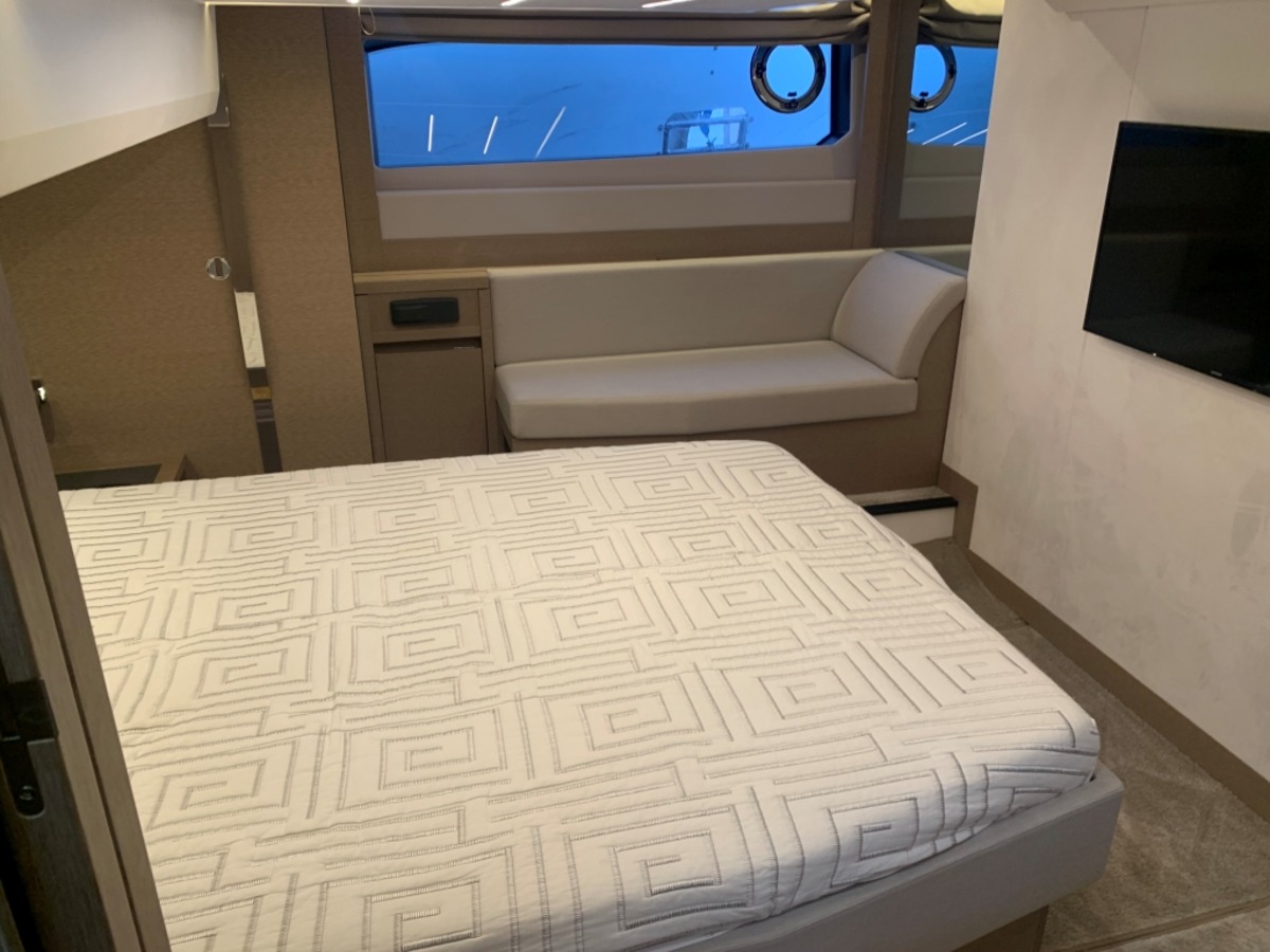 PRESTIGE 520 FLY