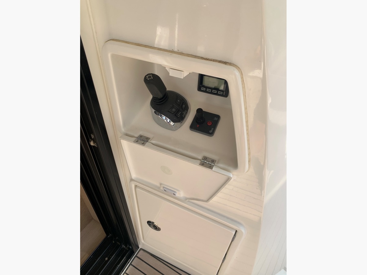PRESTIGE 520 FLY