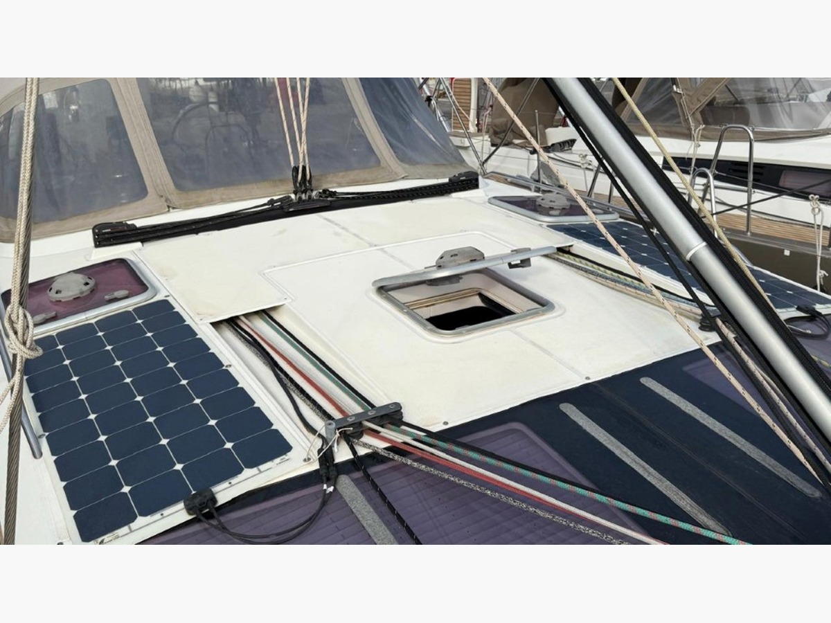 JEANNEAU 53