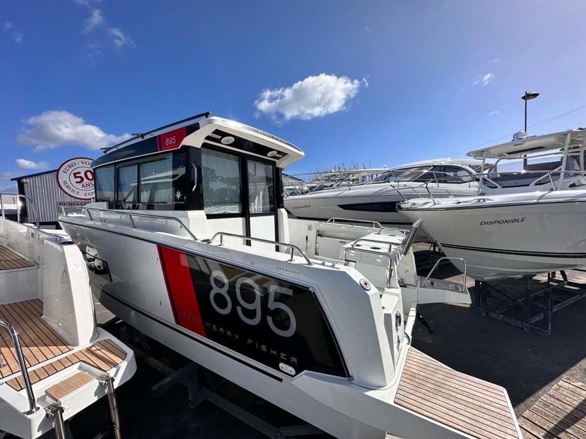 MERRY FISHER 895 SPORT OFFSHORE