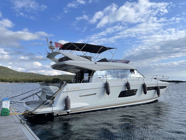 PRESTIGE 550 F