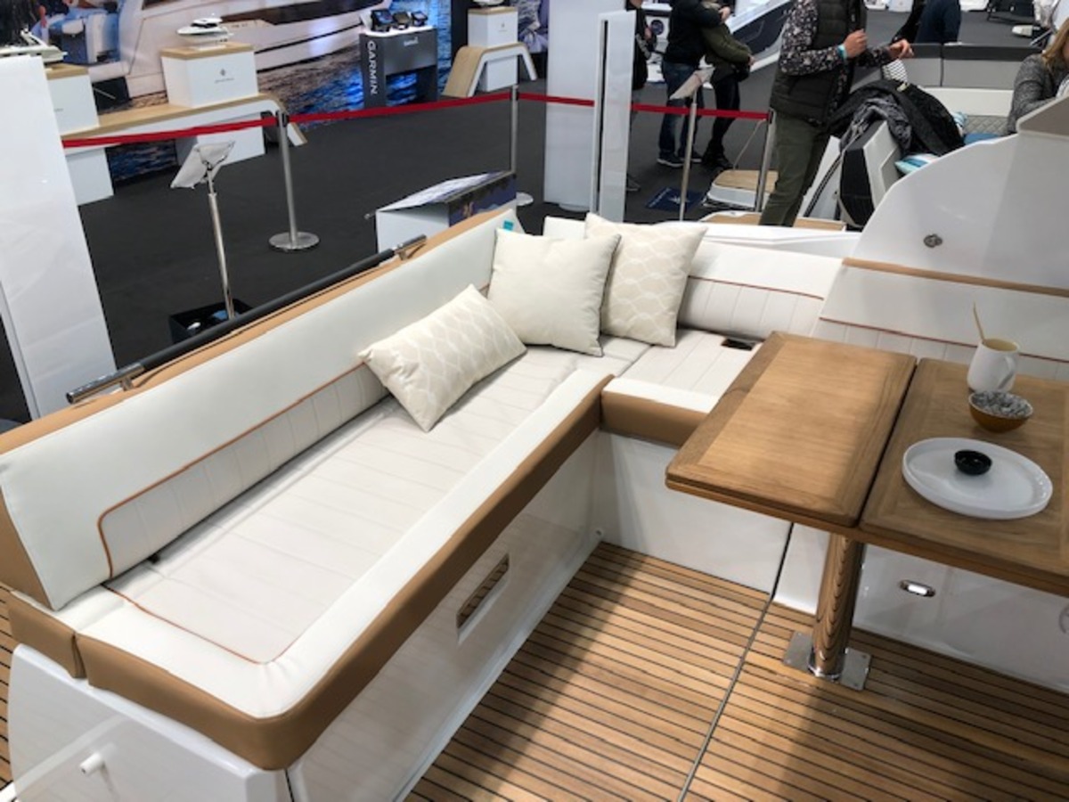 LEADER 36 SPORTOP