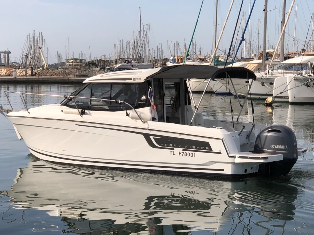 MERRY FISHER 695