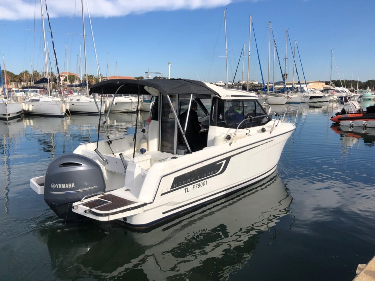 MERRY FISHER 695
