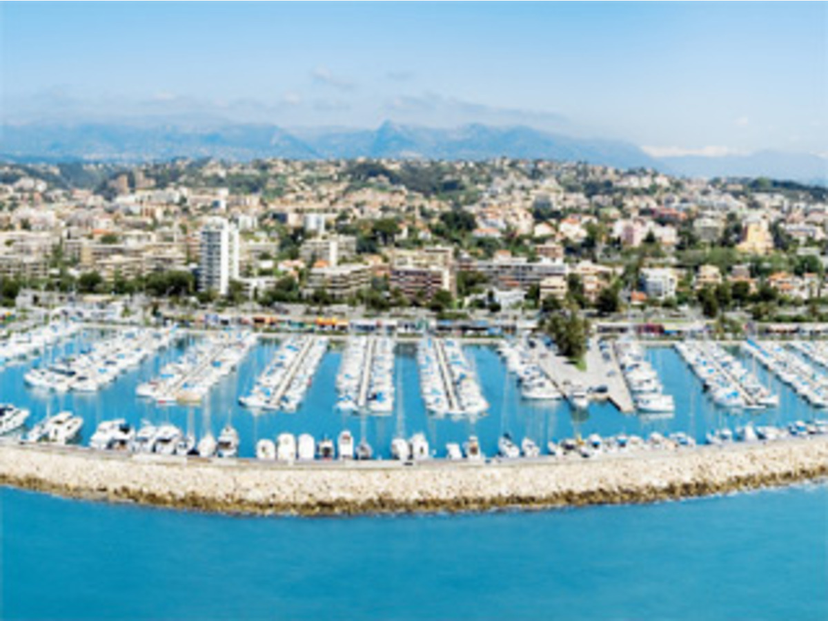 Port de St Laurent du Var