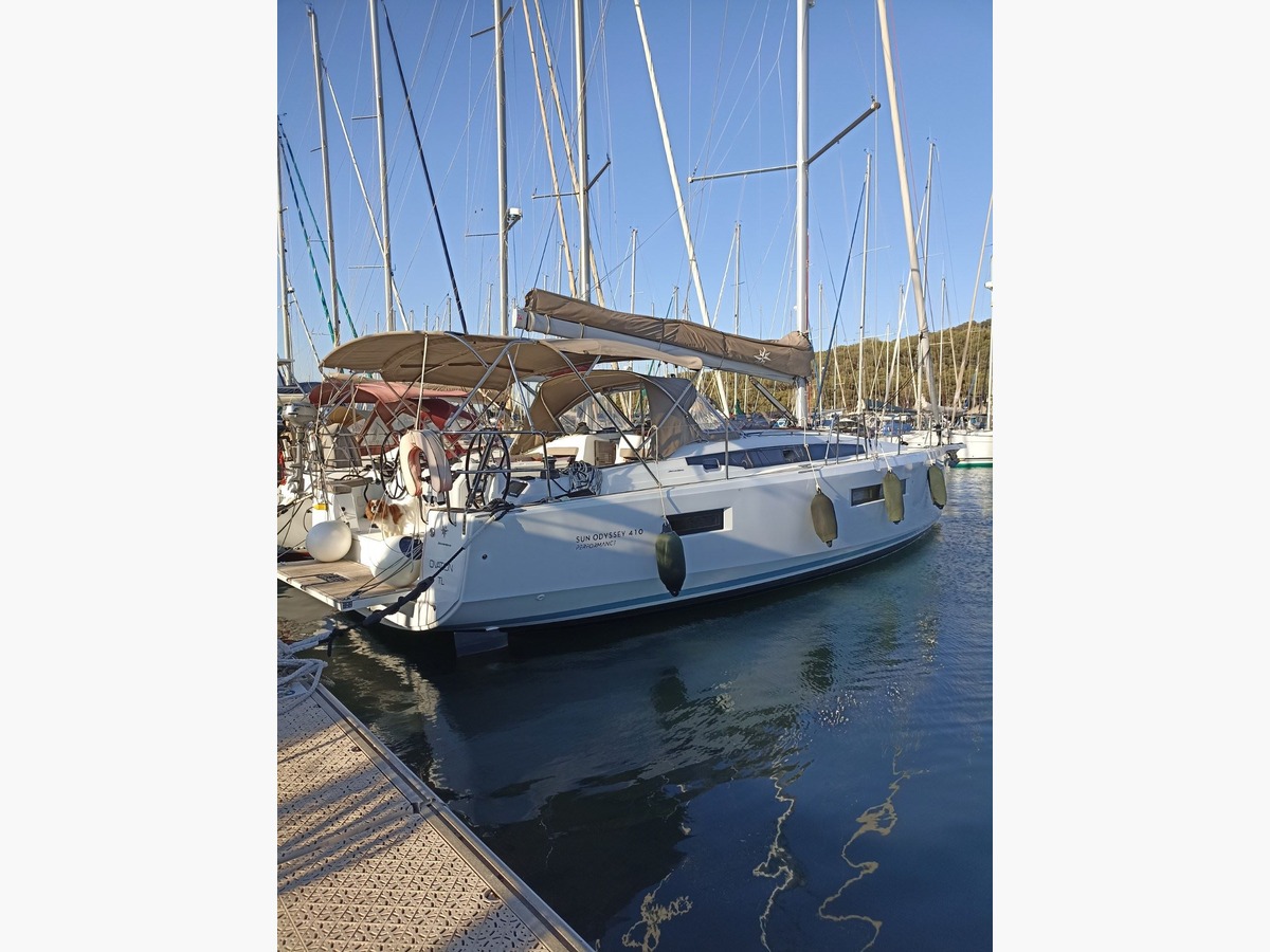 SUN ODYSSEY 410