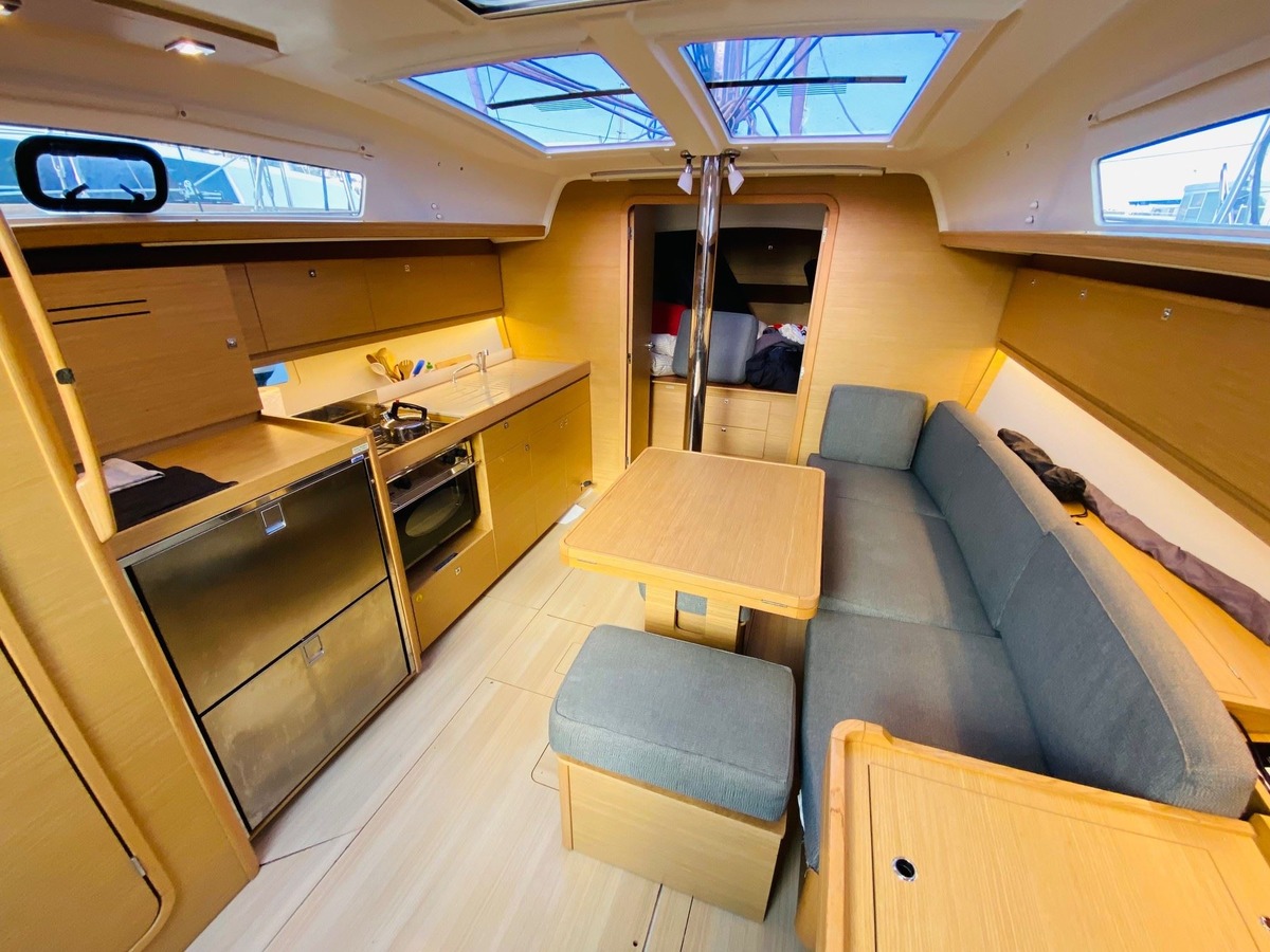 382 GRAND LARGE