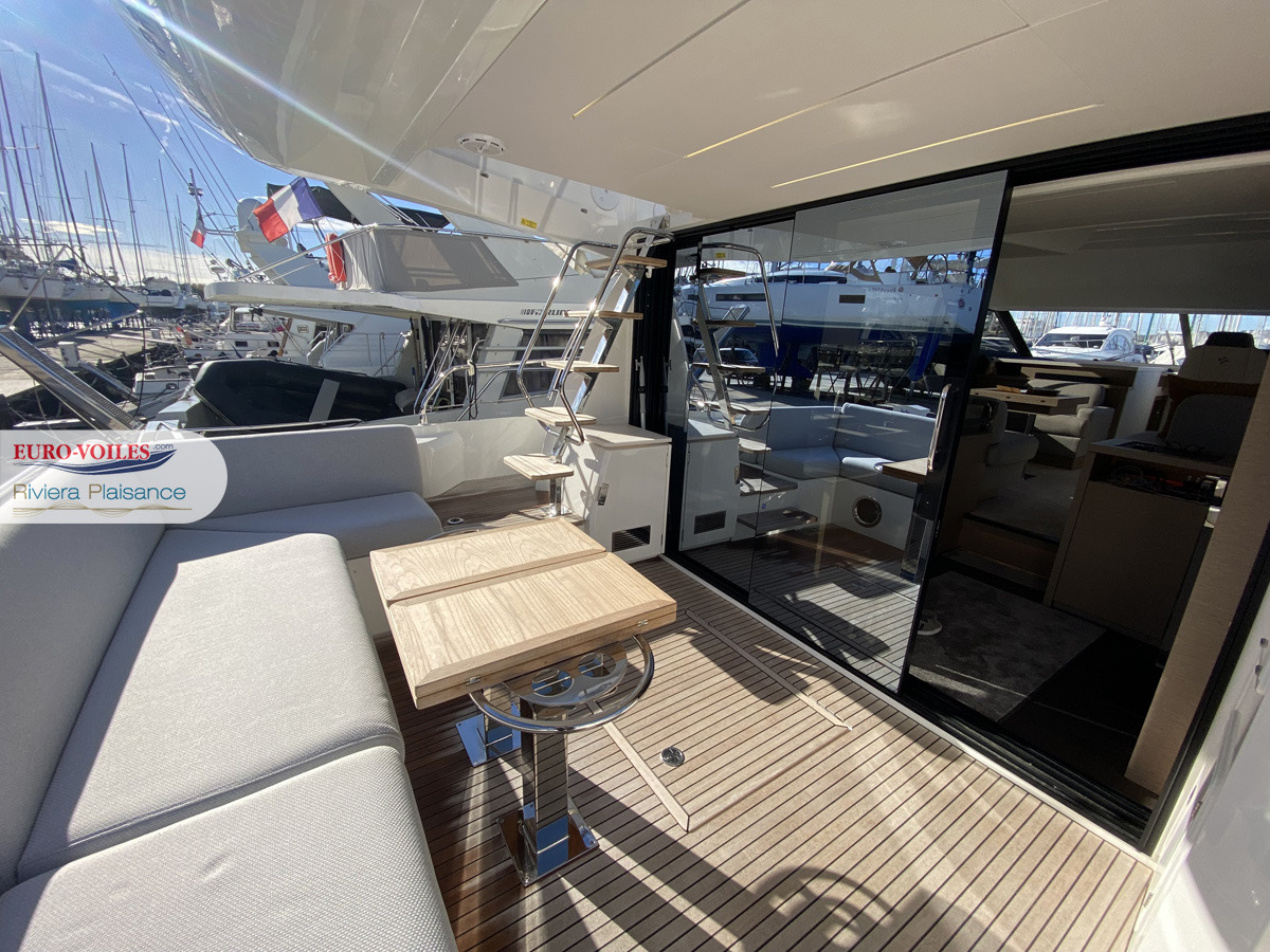 PRESTIGE 520