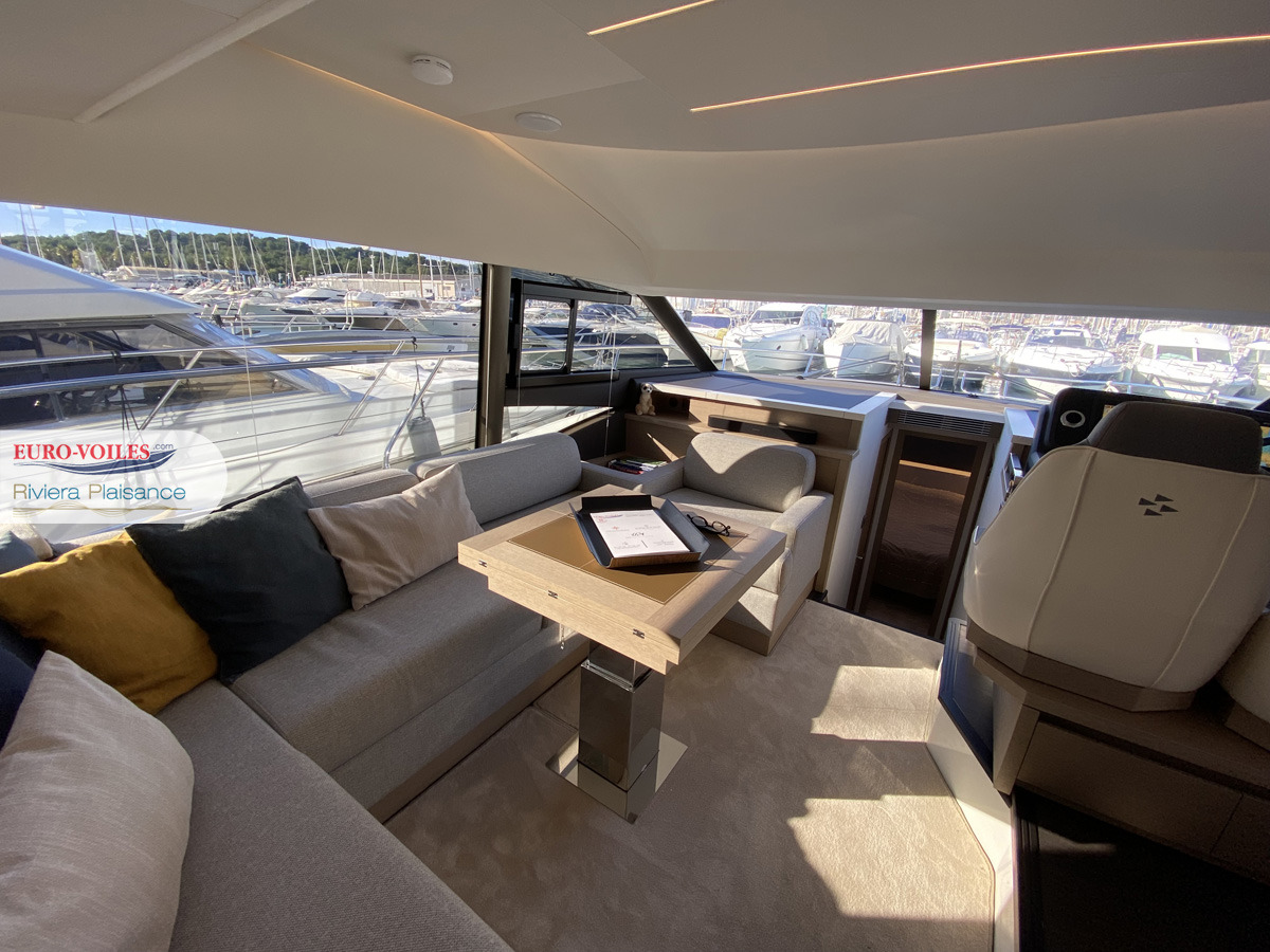 PRESTIGE 520