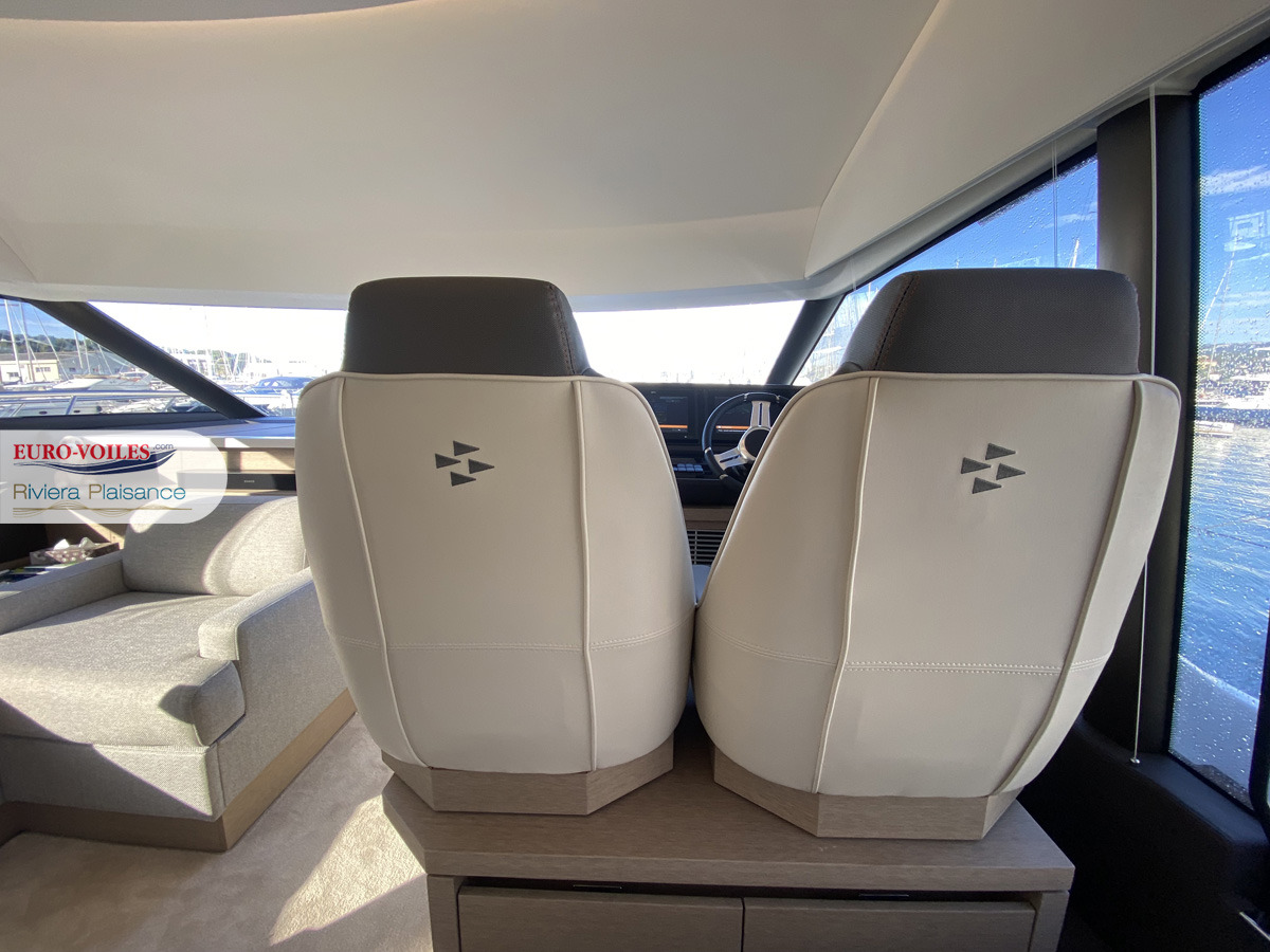 PRESTIGE 520