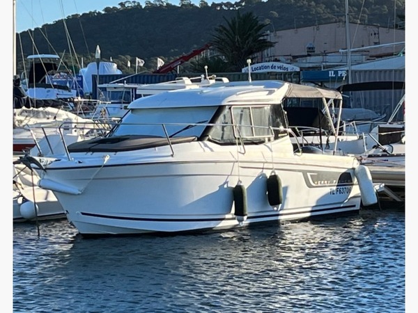 MERRY FISHER 695