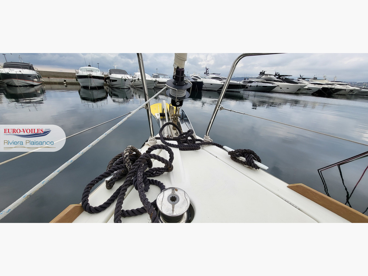 OCEANIS 38.1