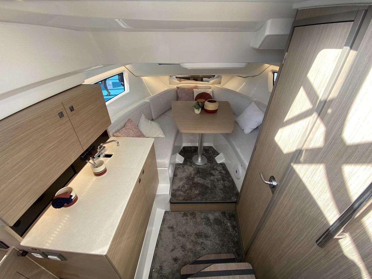 CAP CAMARAT 9.0 WA S�rie 2