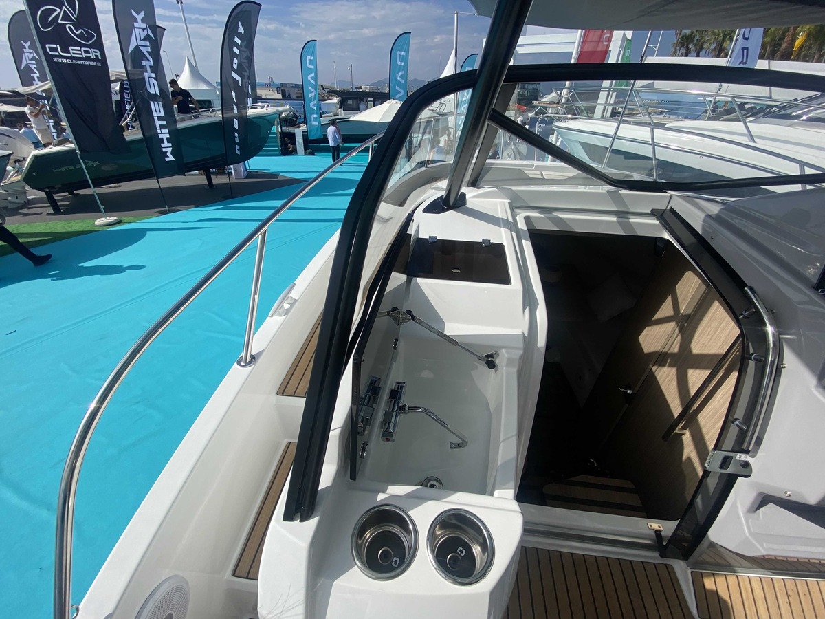 CAP CAMARAT 9.0 WA S�rie 2