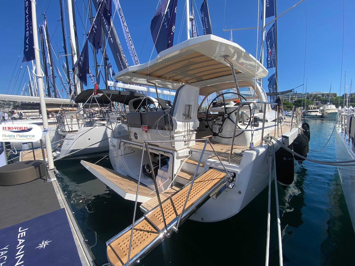 JEANNEAU YACHT 60