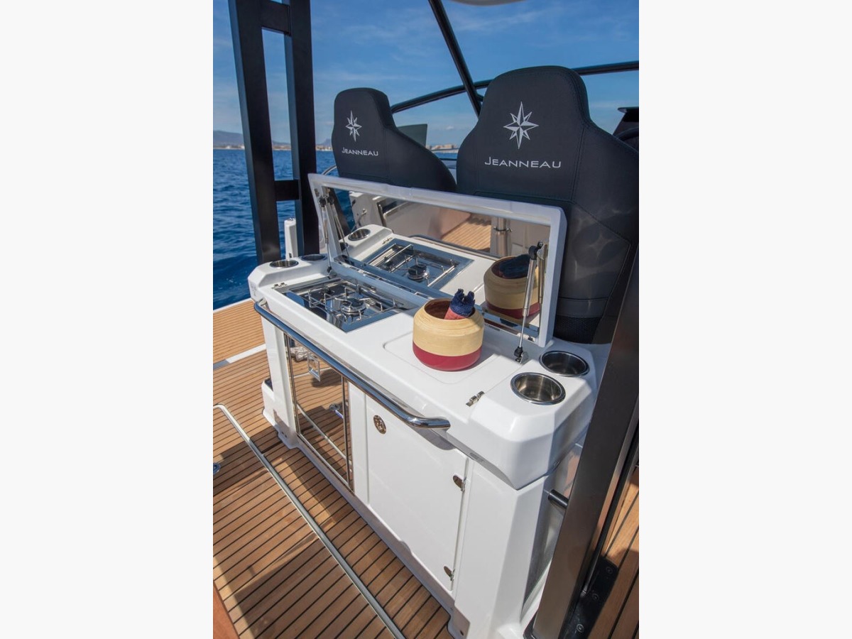 CAP CAMARAT 9.0 WA S2