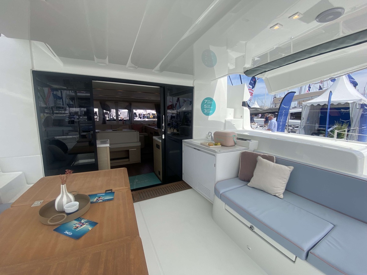 LAGOON 51