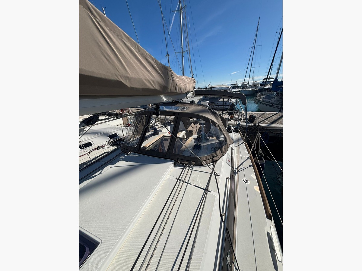 SUN  ODYSSEY 349