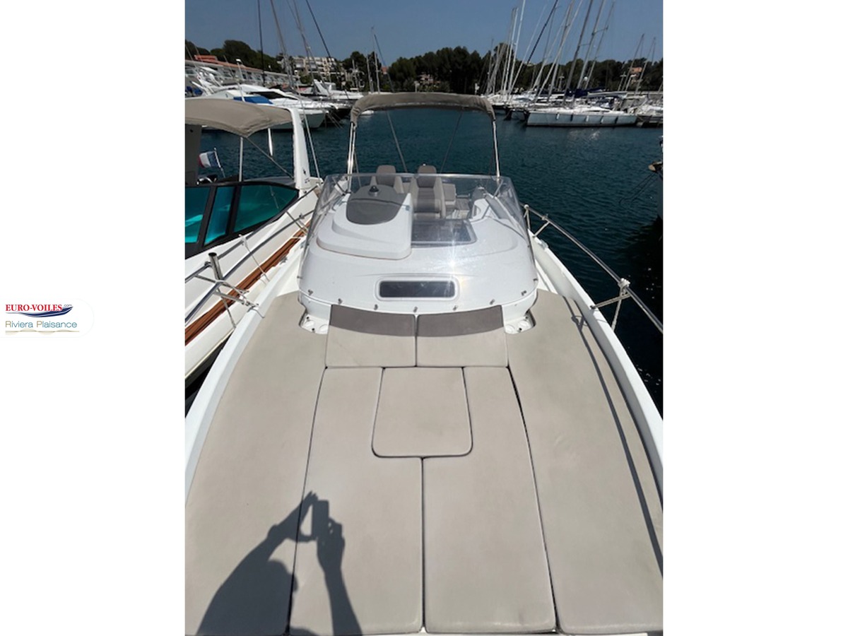 CAP CAMARAT 8.5 WA