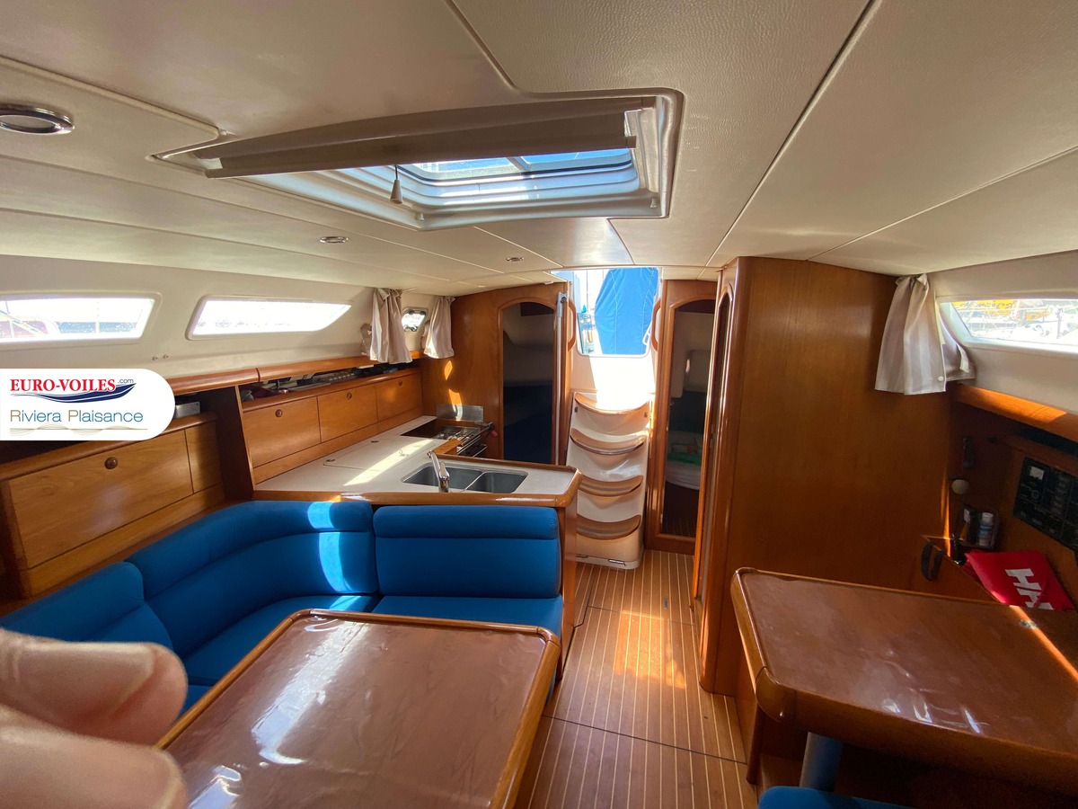 SUN ODYSSEY 37
