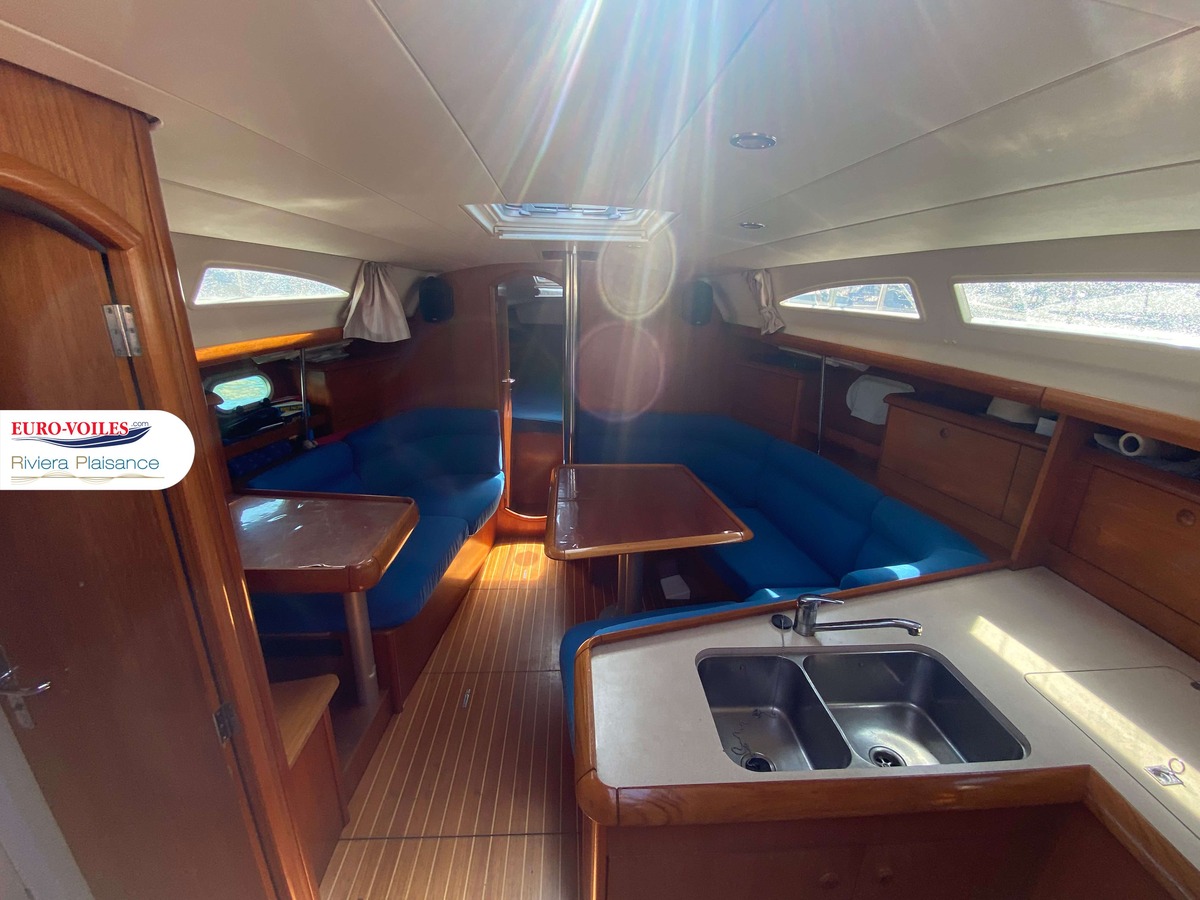 SUN ODYSSEY 37
