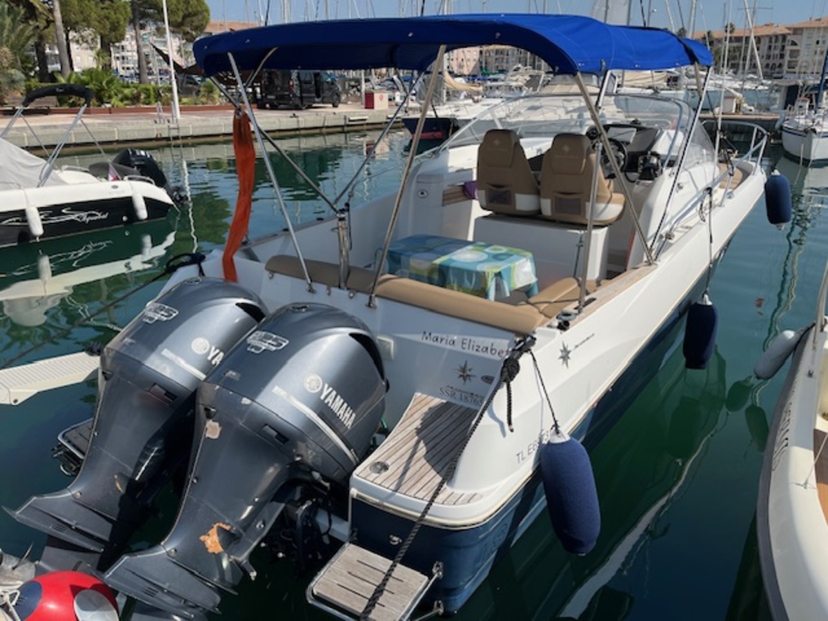 CAP CAMARAT 8.5 WA