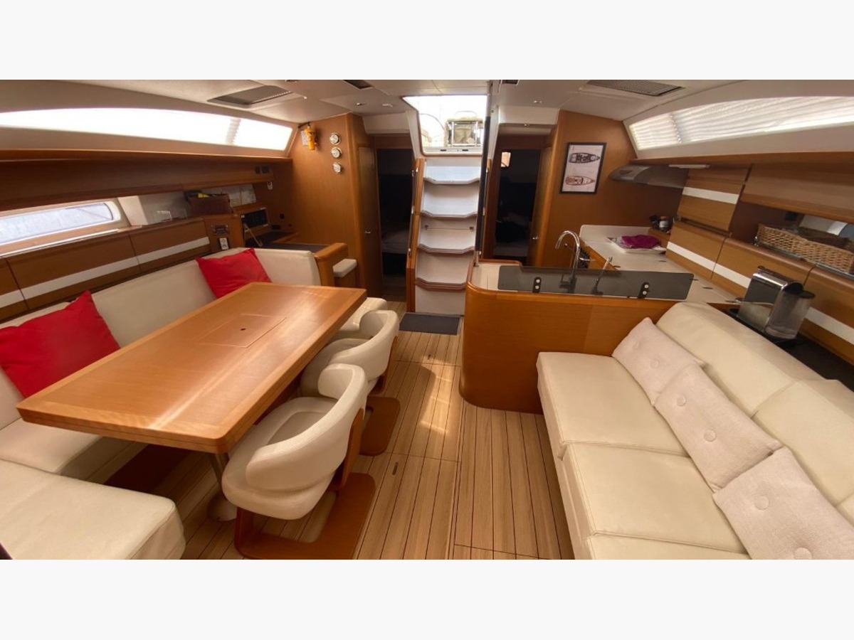 jeanneau  53