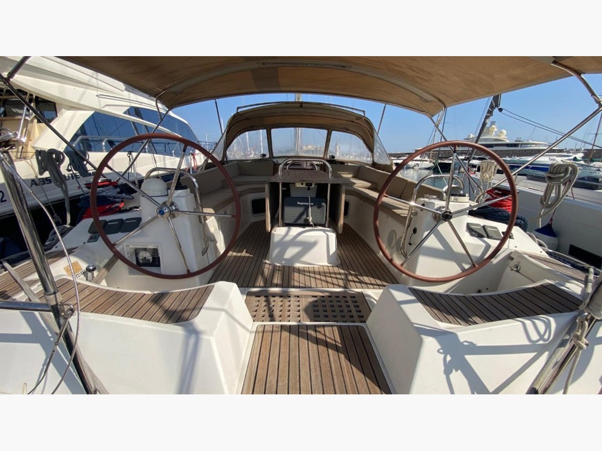 jeanneau  53