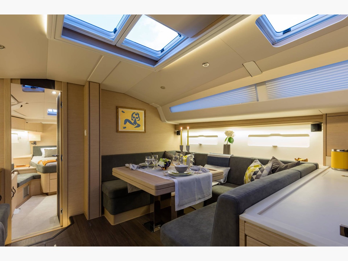 JEANNEAU YACHT 51