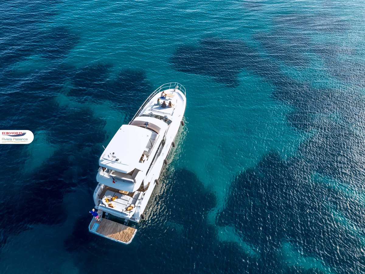 PRESTIGE 590 FLY