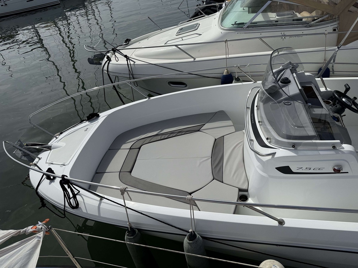 CAP CAMARAT 7.5 CC Srie 2