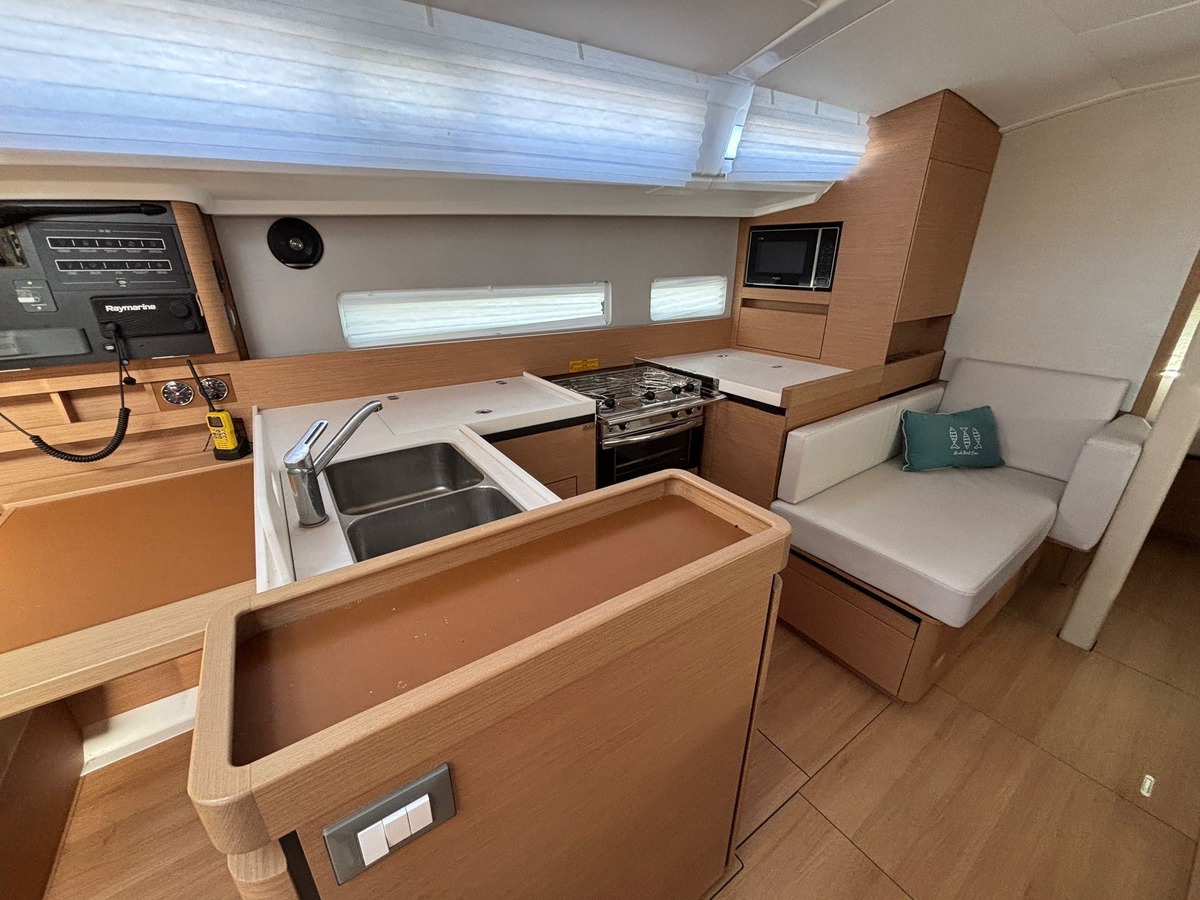 SUN ODYSSEY 410