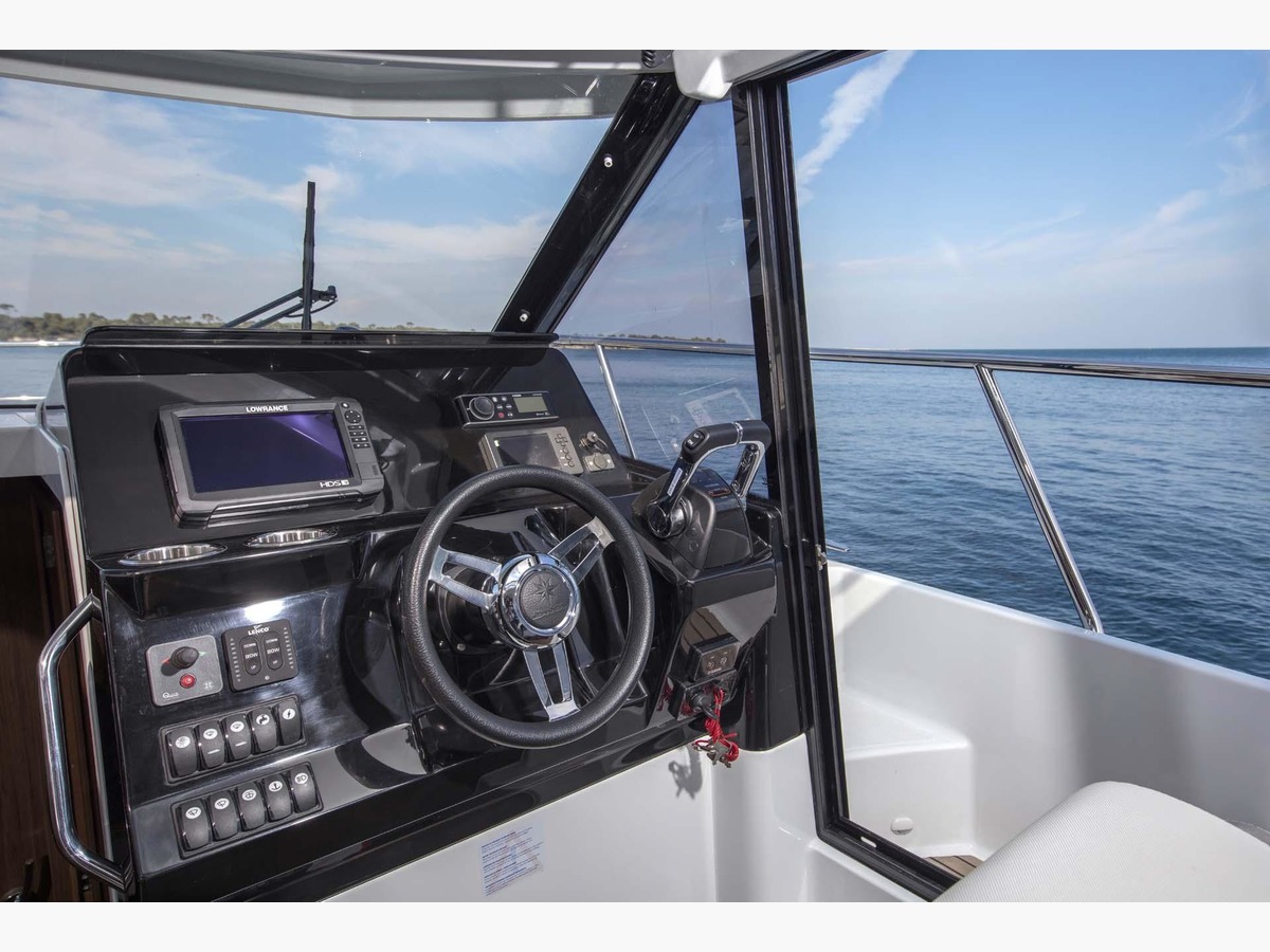 MERRY FISHER 1095