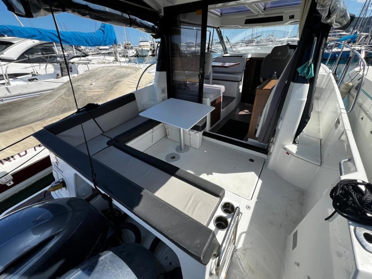 Merry Fisher 895 Offshore