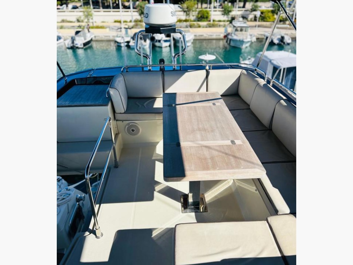 MONTE CARLO 5