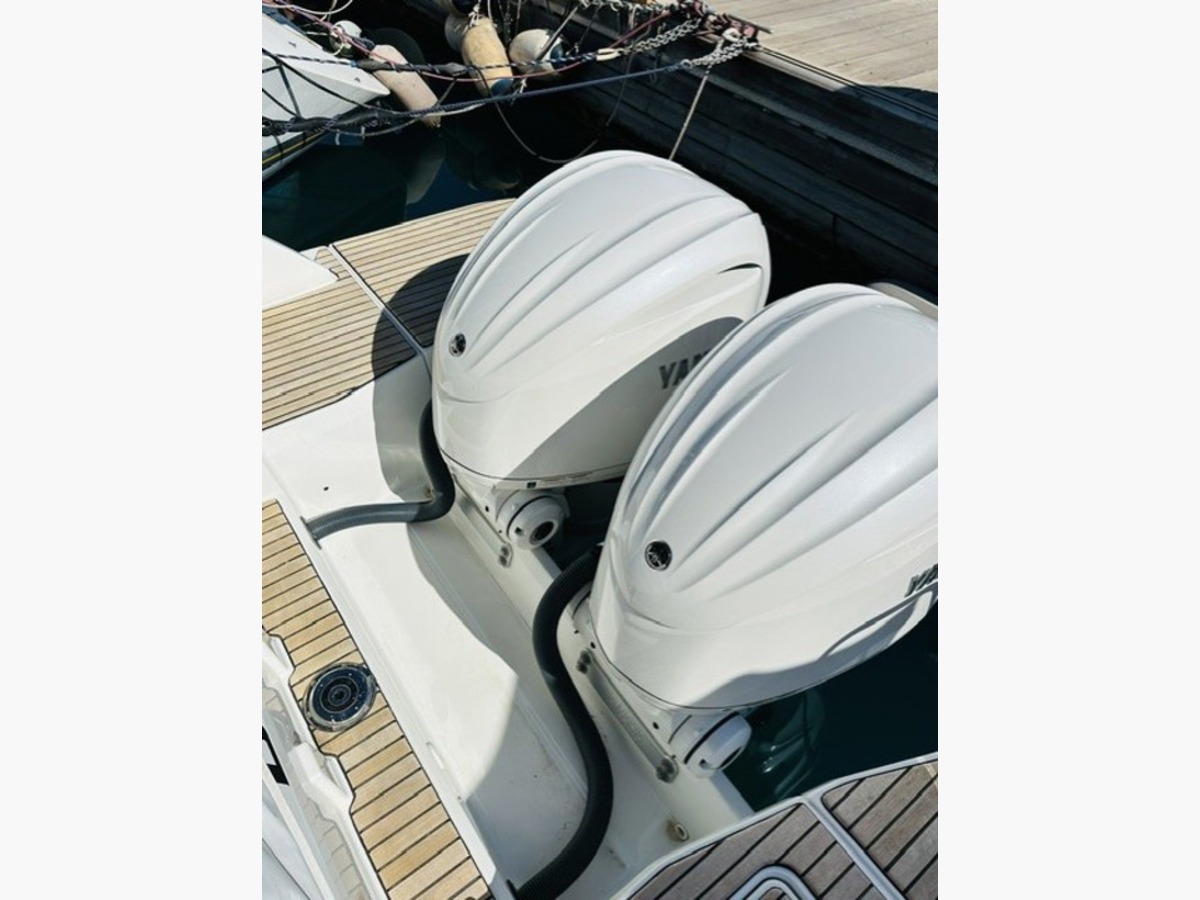 CAP CAMARAT 10.5 WA SERIE 2