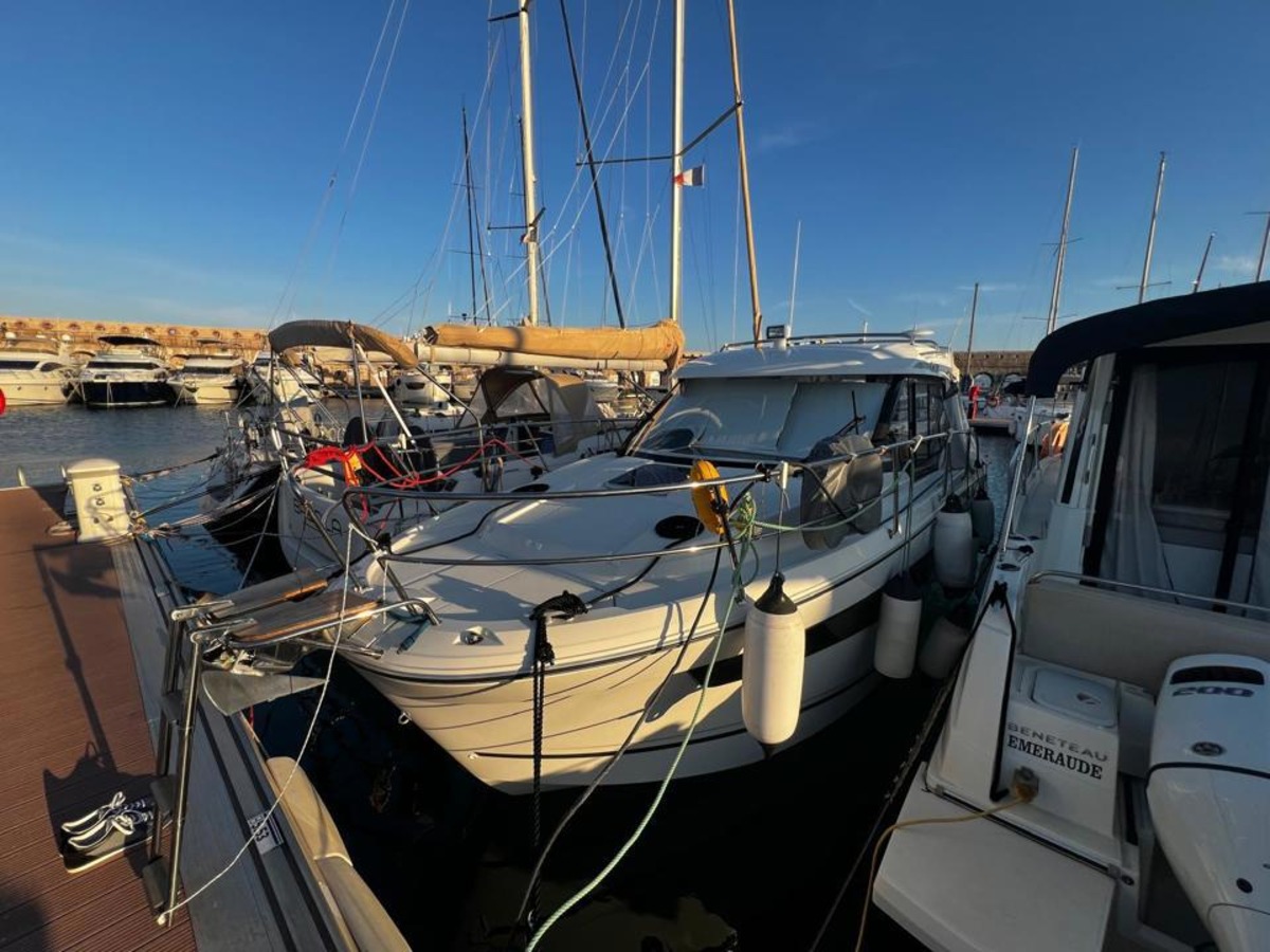 merry fisher 895