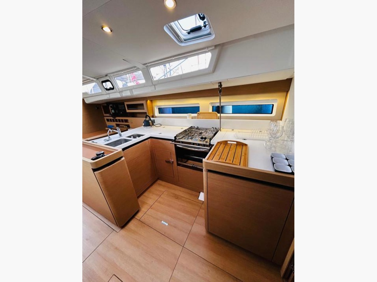SUN ODYSSEY 490