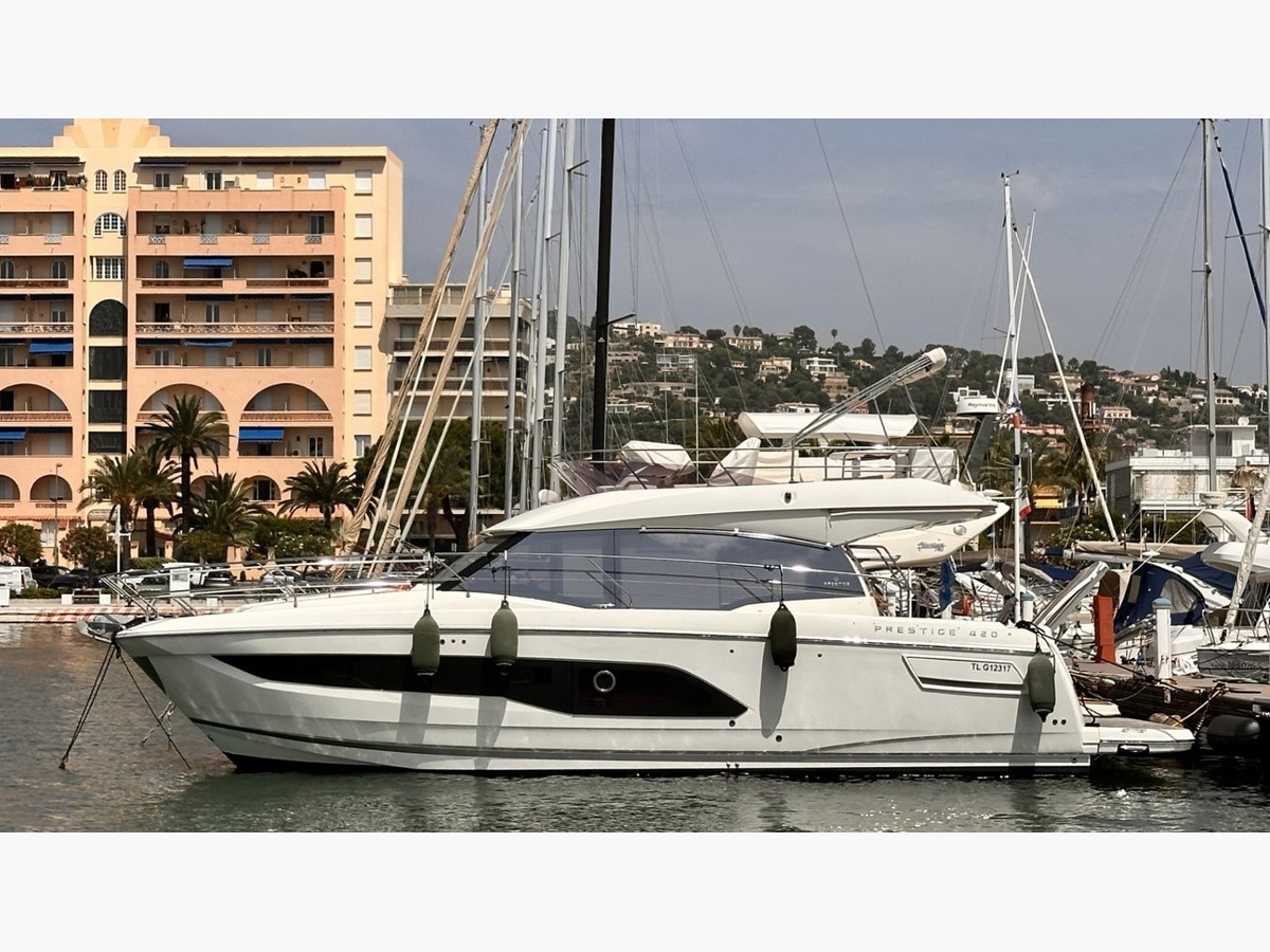 prestige 420 fly