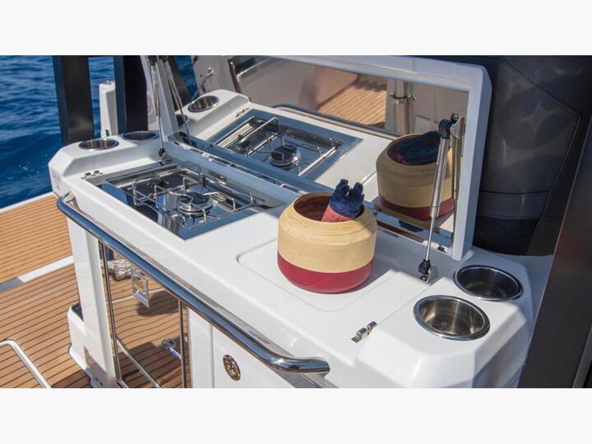 CAP CAMARAT 9.0 WA SERIE 2