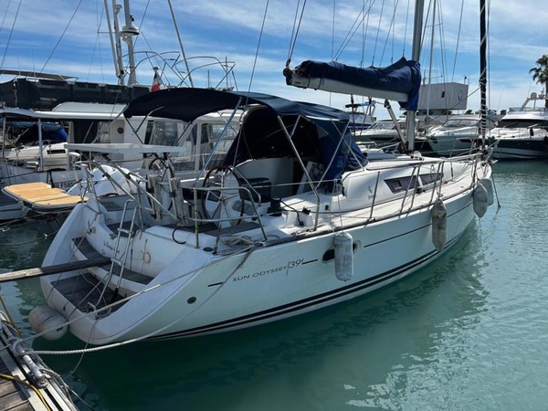 SUN ODYSSEY 39i