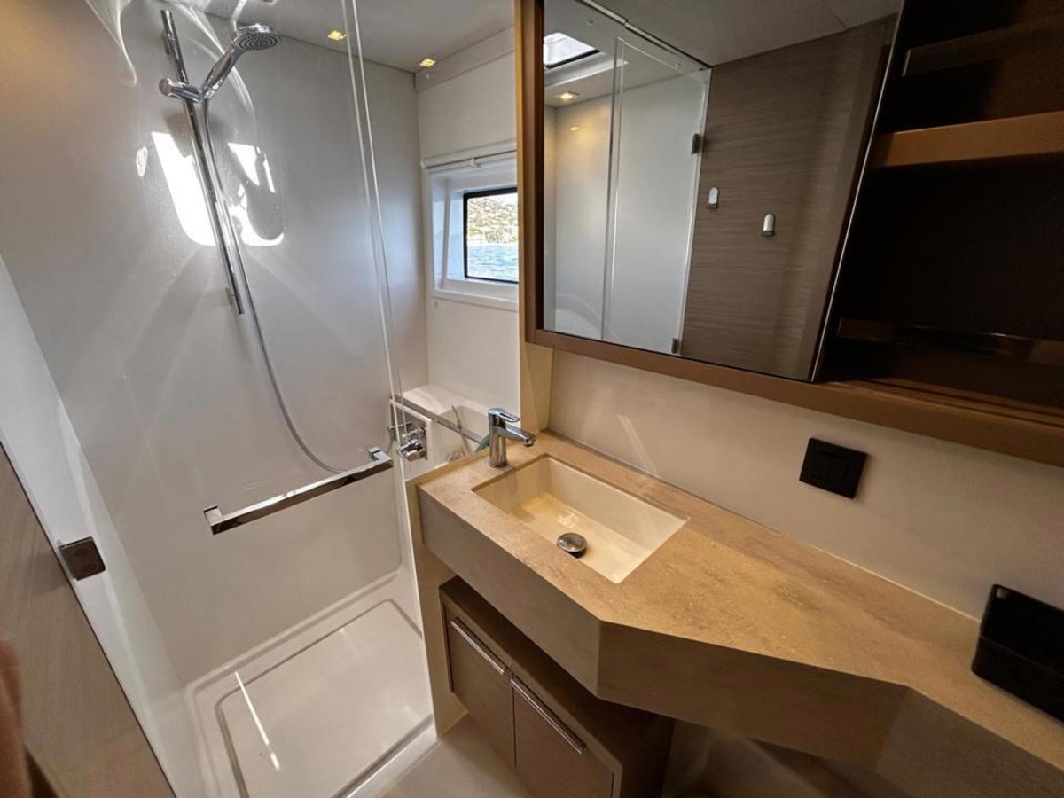 LAGOON 46