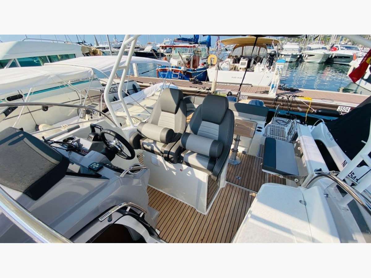 CAP CAMARAT 9.0 WA S1