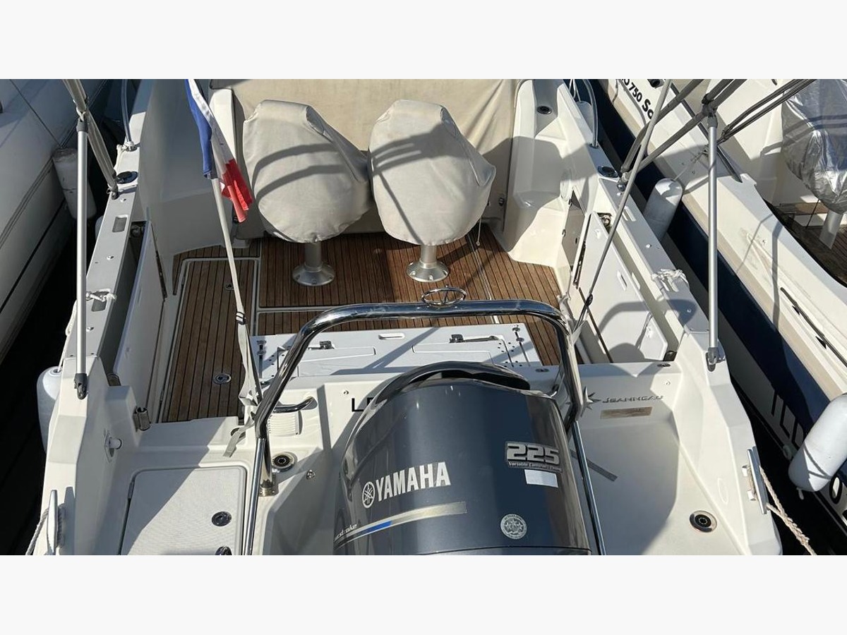 CAP CAMARAT 7.5 WA SERIE 2