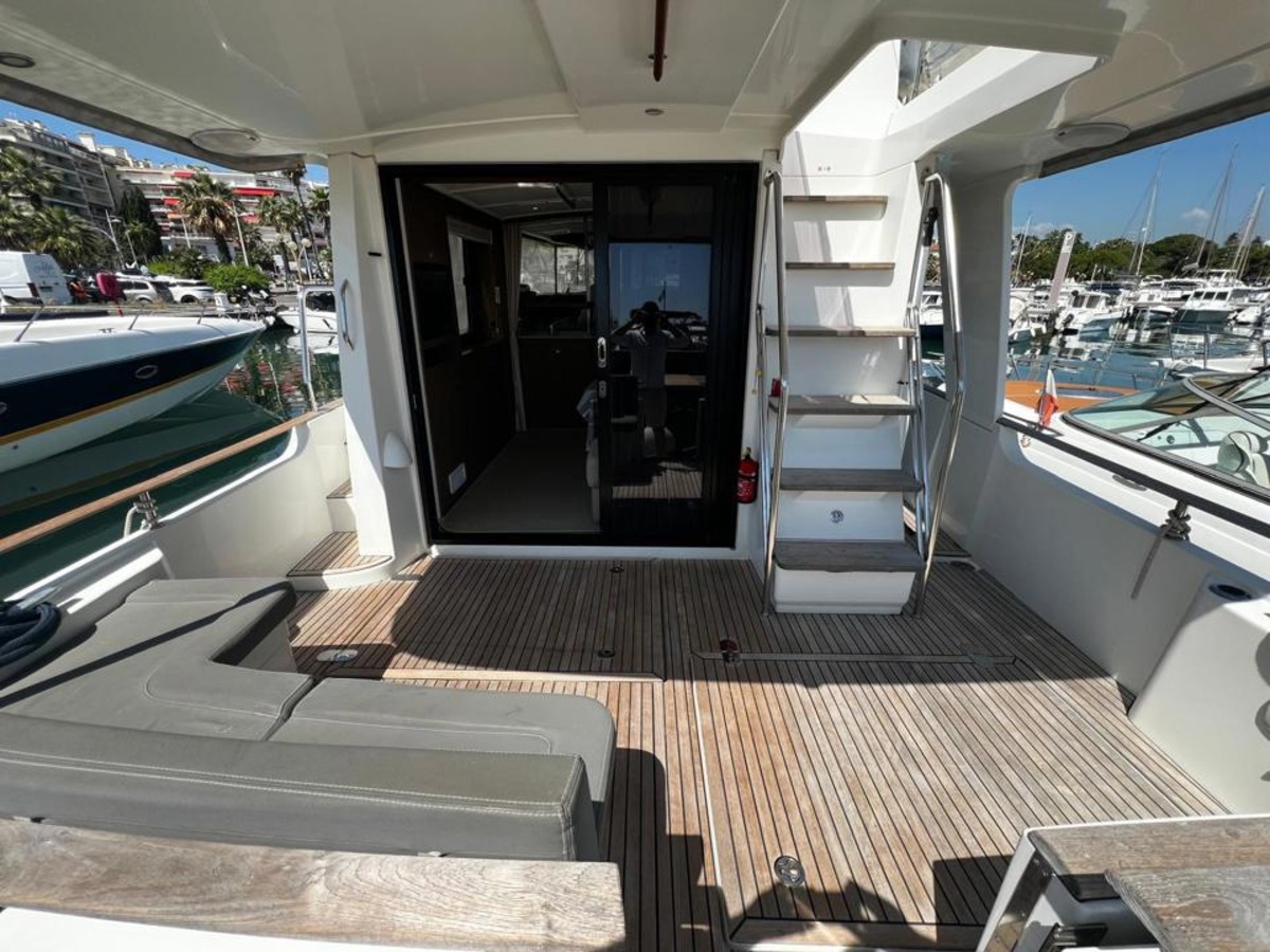 SWIFT TRAWLER 44