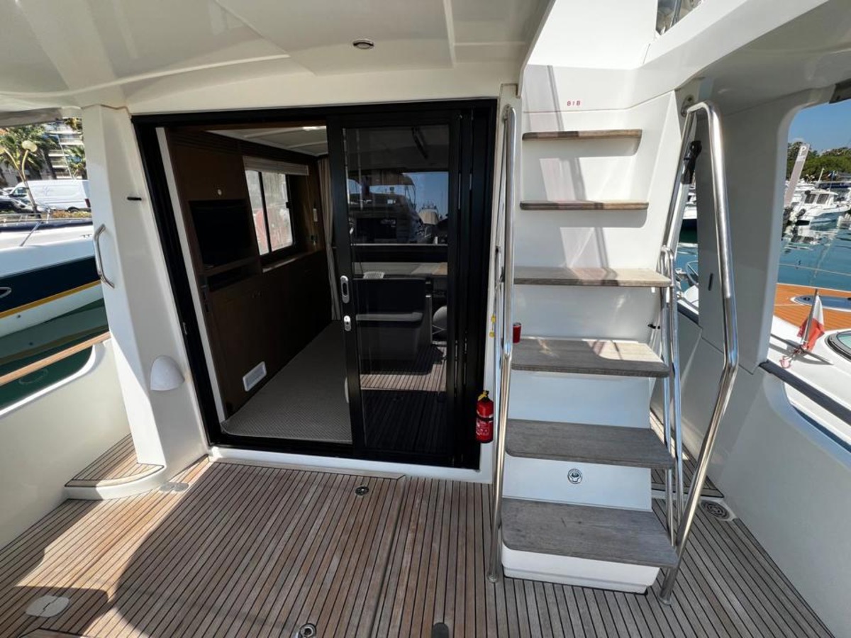 SWIFT TRAWLER 44